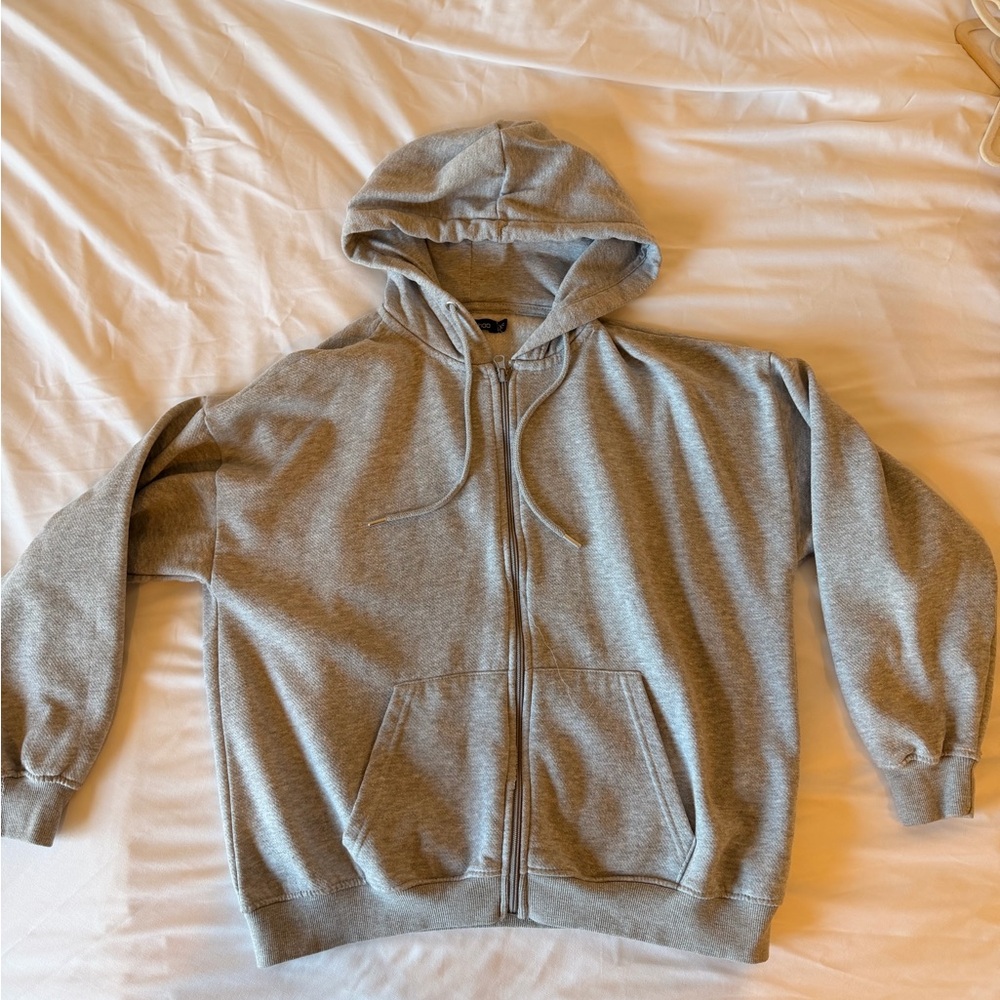 Boohoo gray zip up hoodie